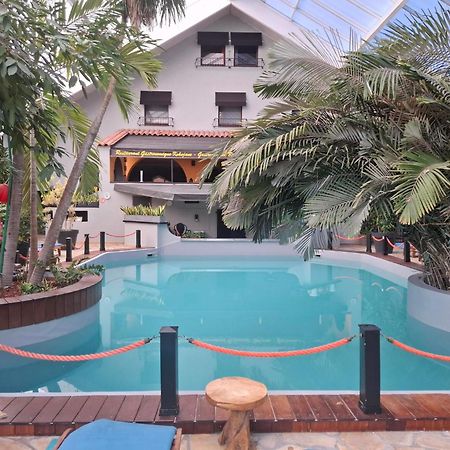 Tropical Hotel Дюрбюї Екстер'єр фото